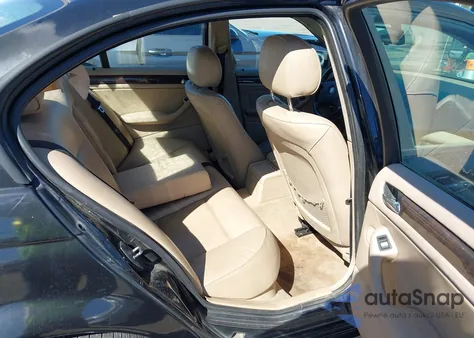 2002 BMW 325Xi из США, поврежденный, VIN WBAEU33442PF68322